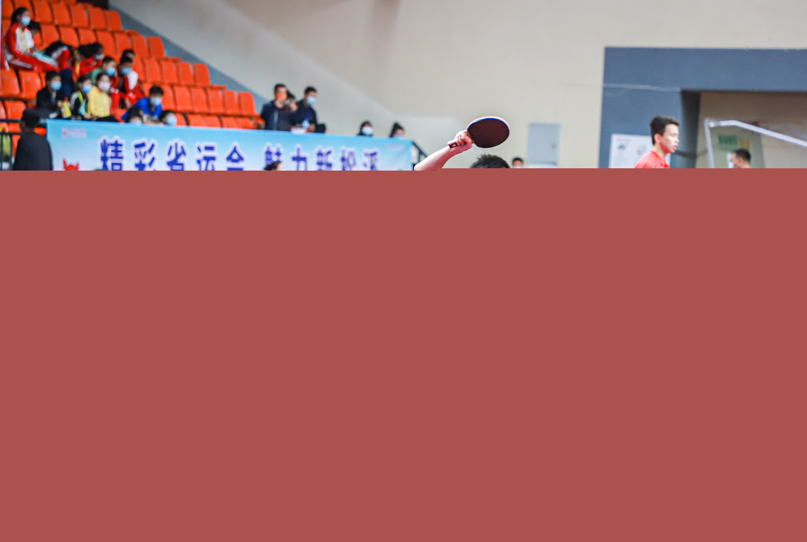 使纽卡斯尔 使纽卡斯尔