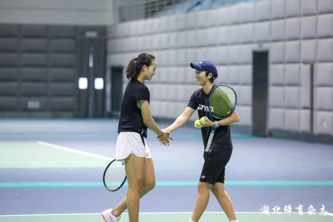 主力前锋打 主力前锋打