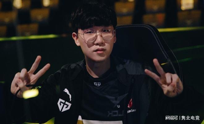 卡瓦尼在2 卡瓦尼在2