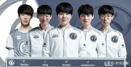 体育英超：握手言和 曼联主场2-2热刺