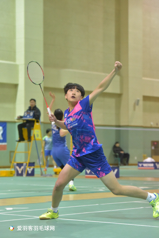 内马尔：我想在球场上帮助我的队友，但我感到不舒服所以无法上场.