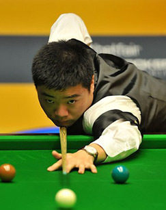 王钰栋在塞 王钰栋在塞