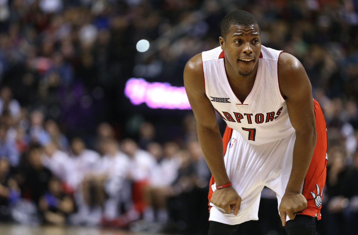 体育卡西利亚斯正式宣布退役