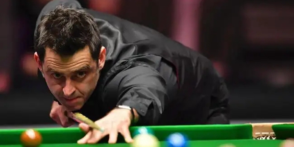 体育卡西利亚斯正式宣布退役