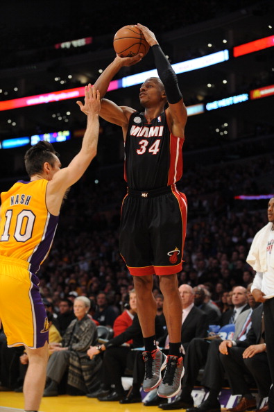 卫报：马雷斯卡没有英超夺冠的硬性指标；管理层希望保持稳定