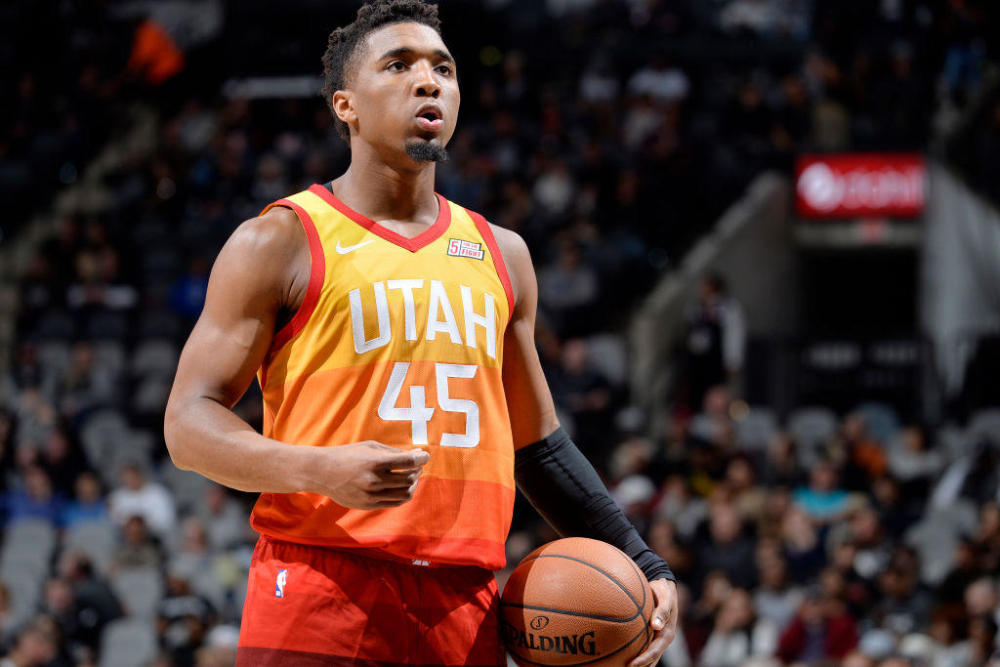 允许边后卫 允许边后卫