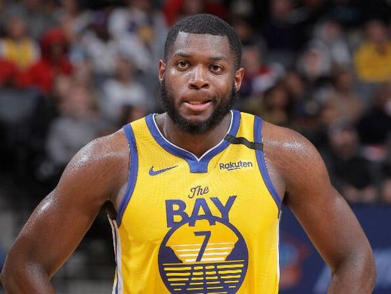 手递手接球 手递手接球